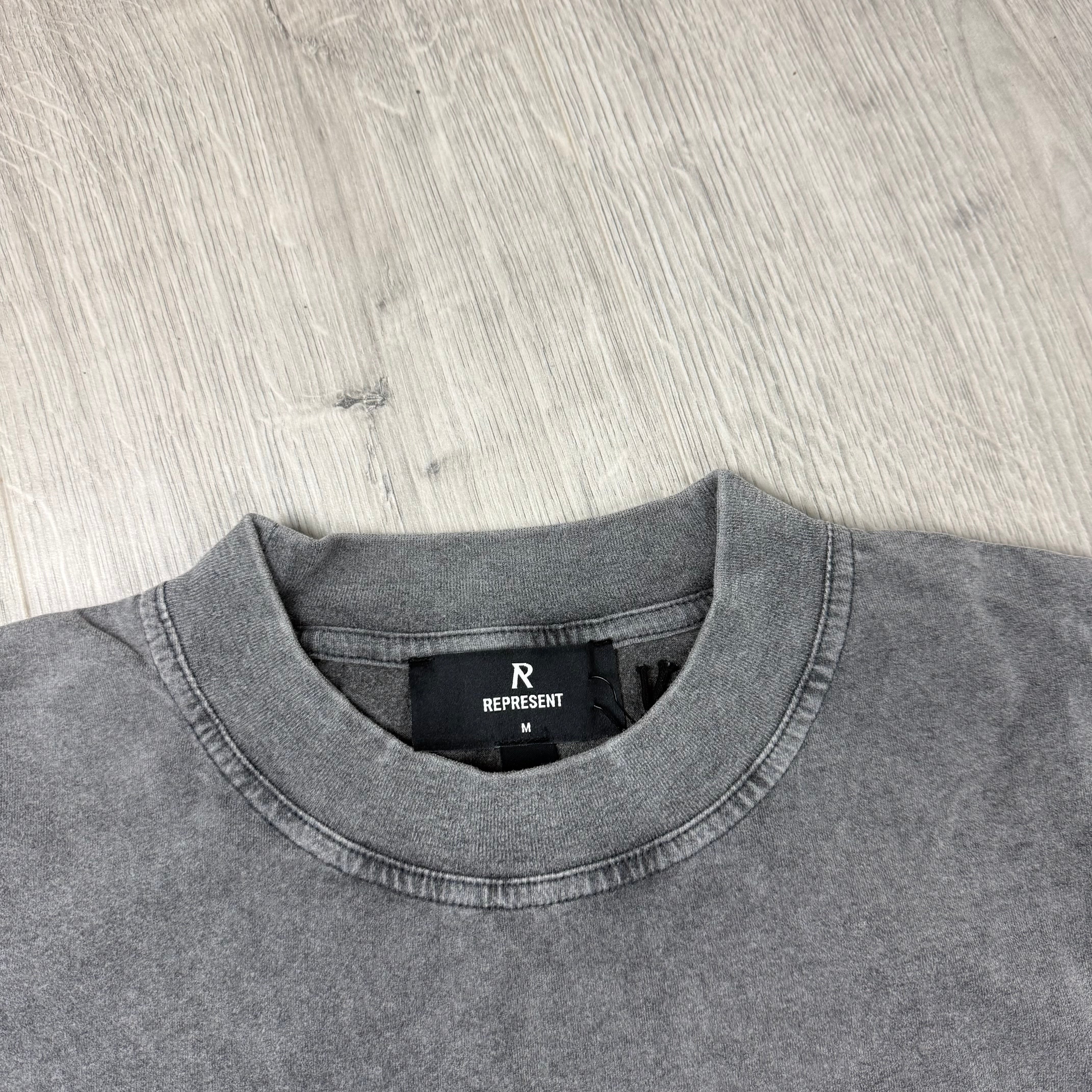 Represent 'Script' T-Shirt - Vintage Grey