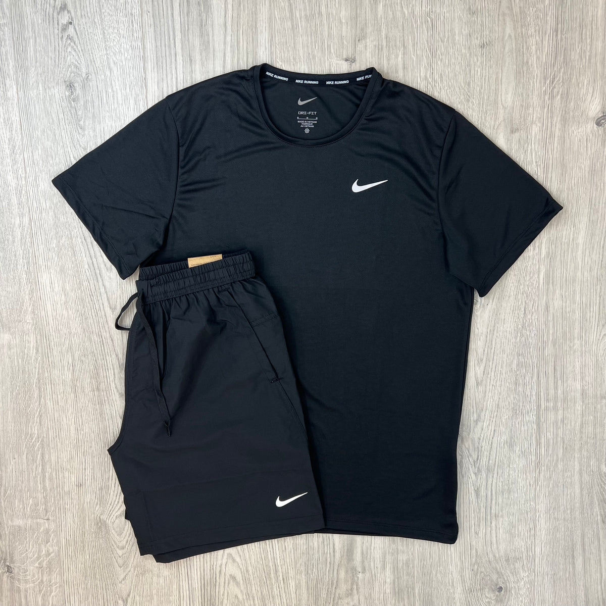 Nike 'Miler' Set - Black