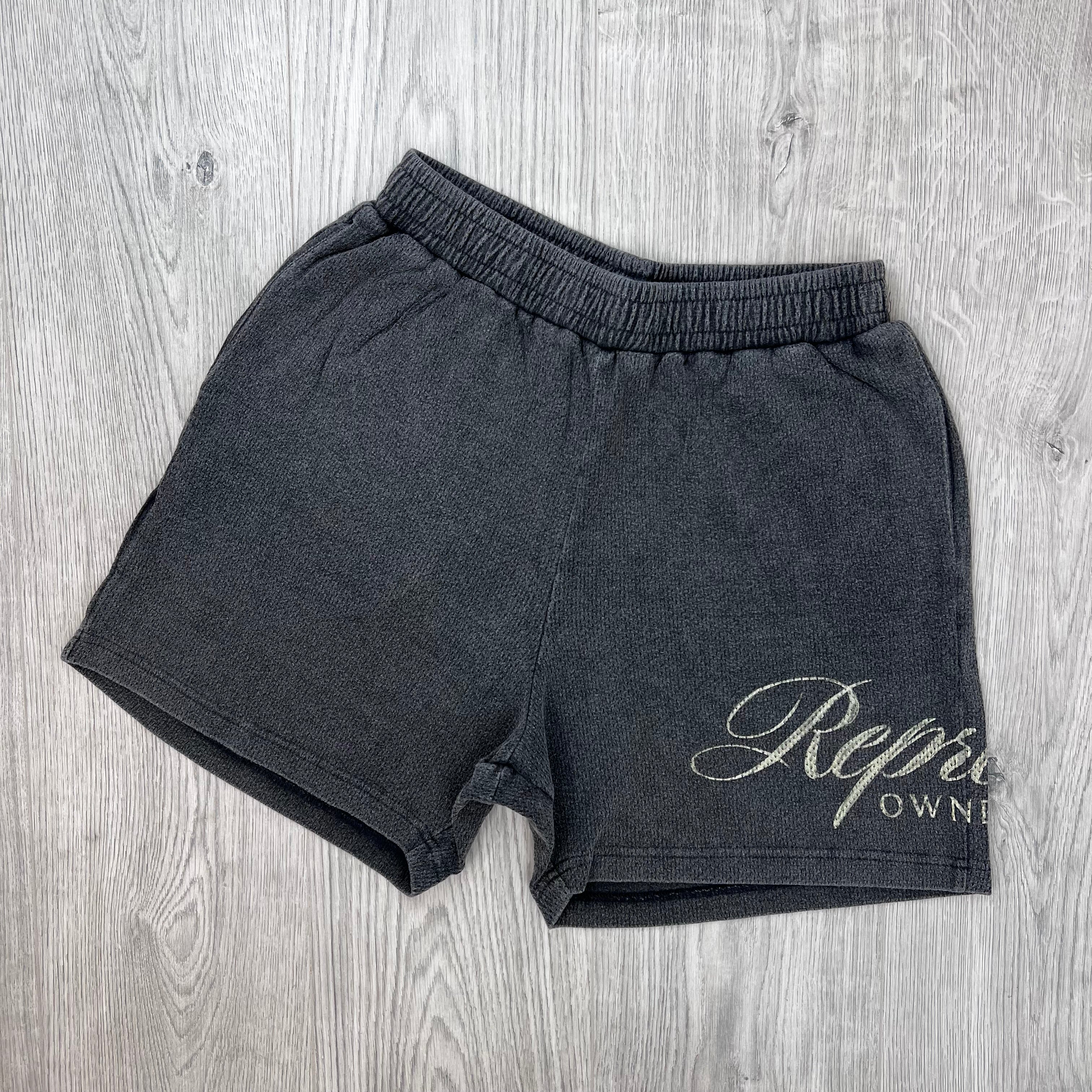 Represent Owners Club Script Shorts - Vintage Grey