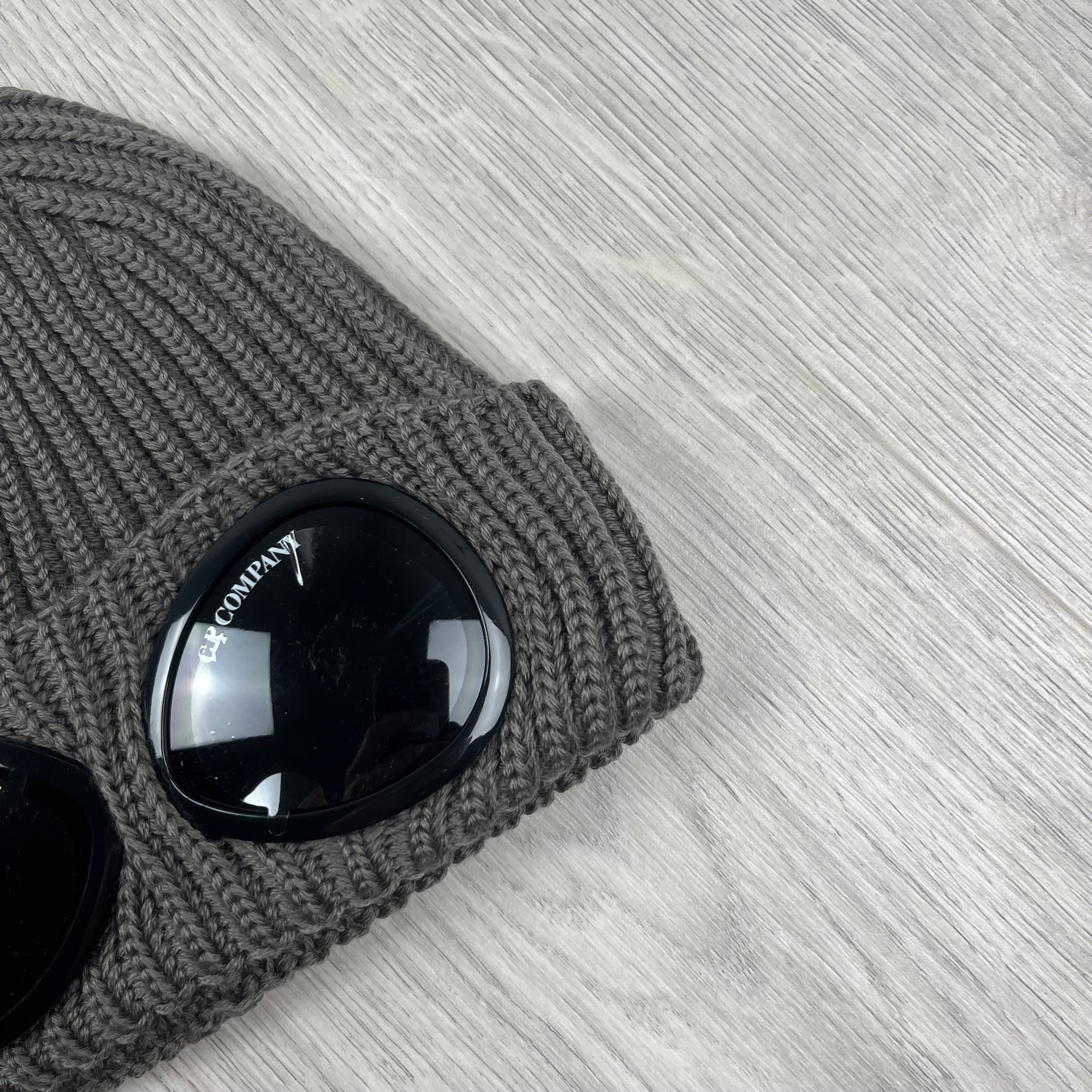 CP Company Goggle Beanie - Walnut