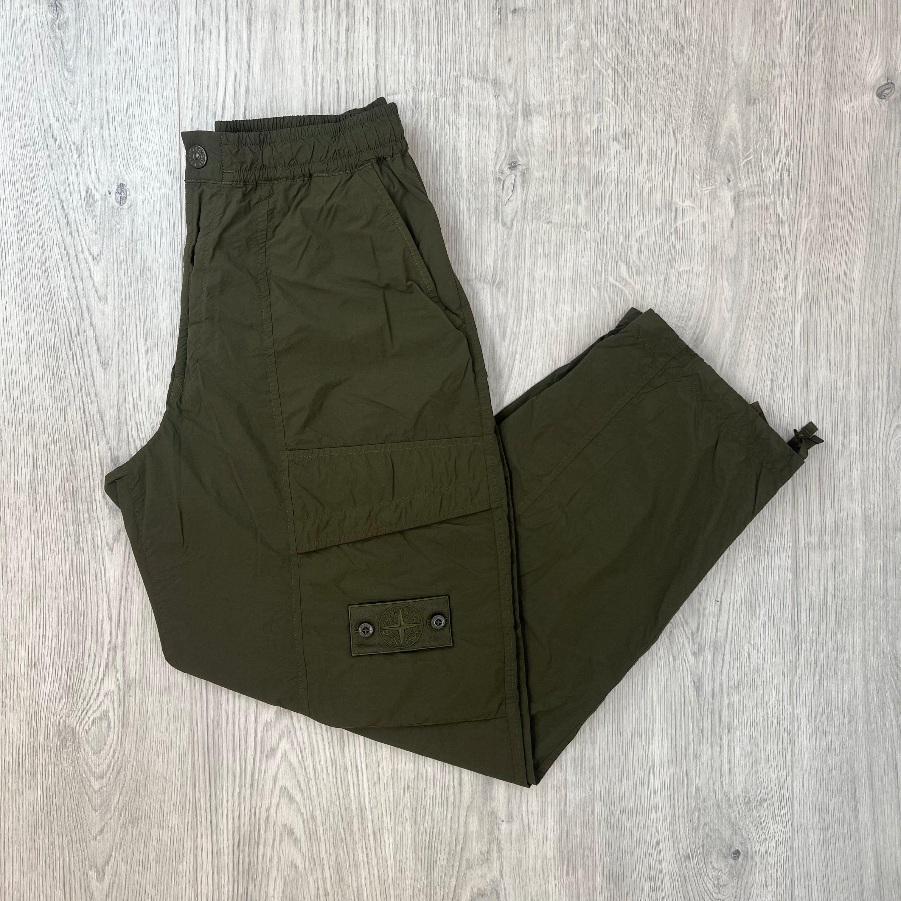 Stone Island Ghost SMERIGLIATO Cargo Trousers - Military Green