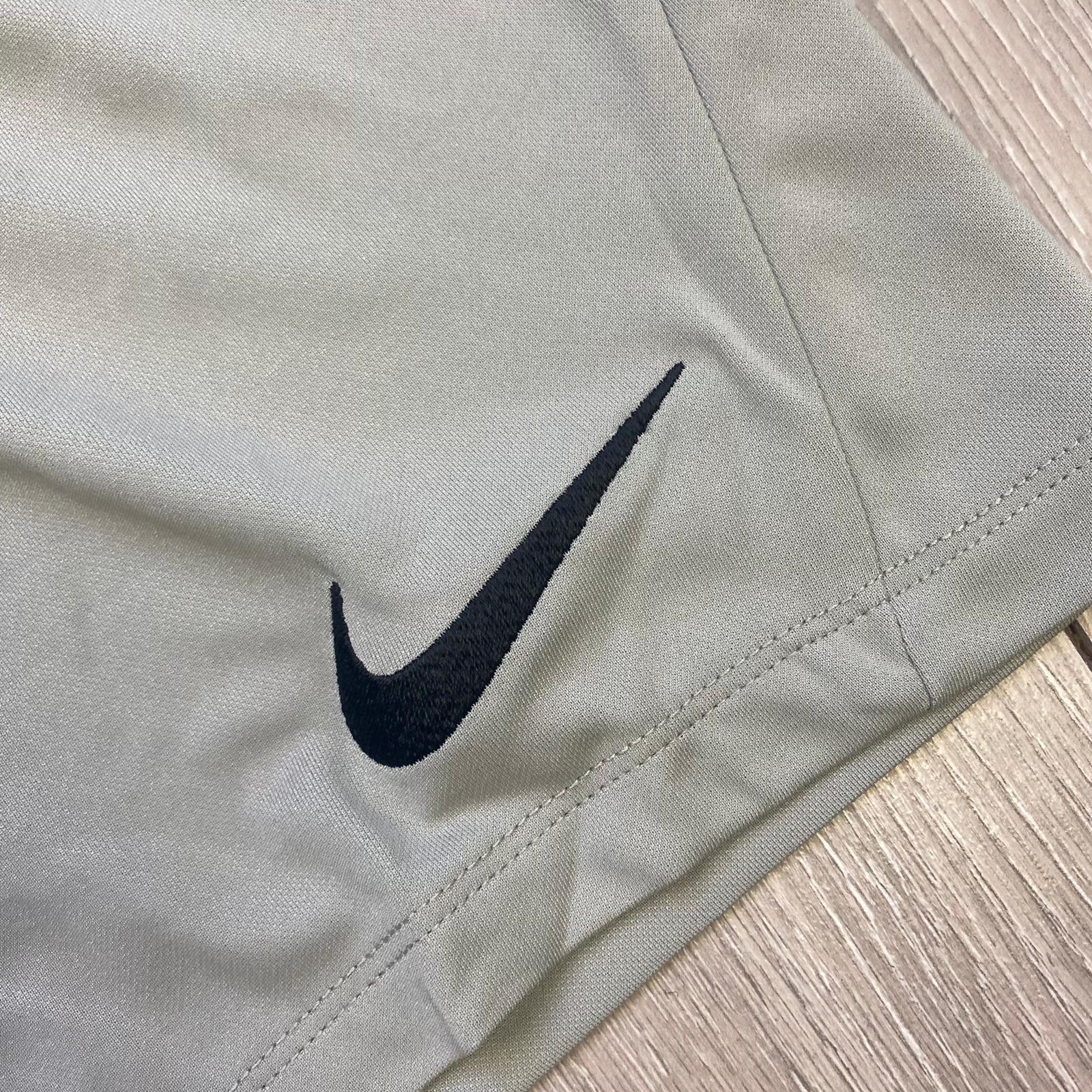 Nike Dri-Fit Shorts - Grey