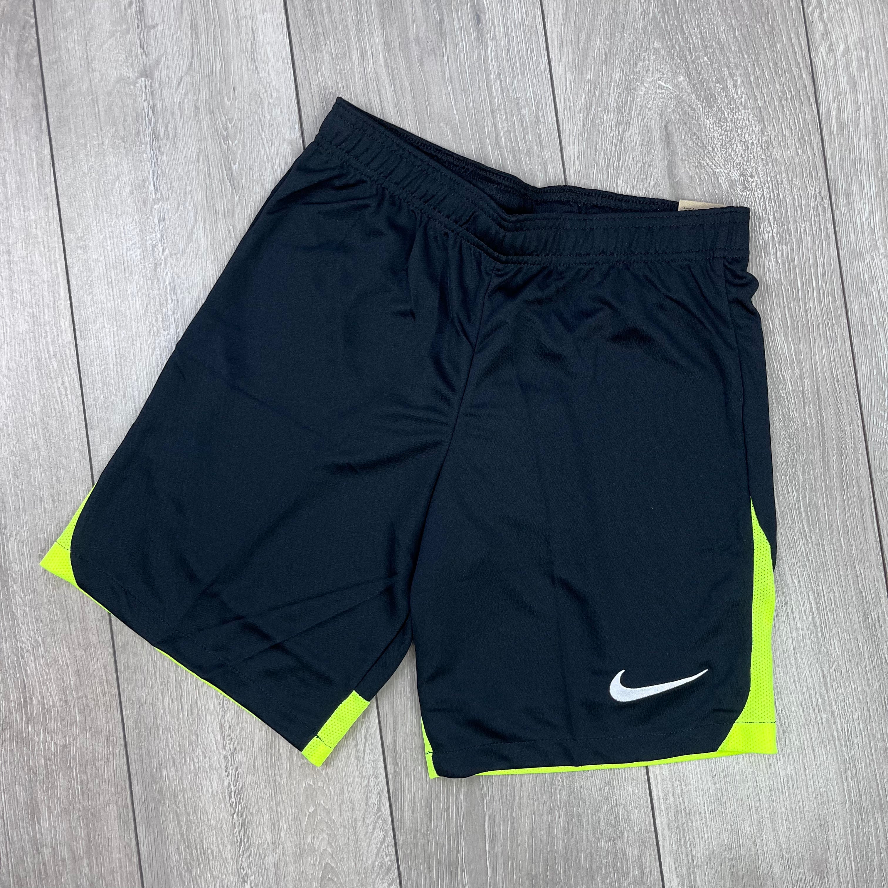 Nike Dri-Fit Shorts - Black